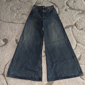 NWT Chloe Dark Denim Wide Legged Jeans